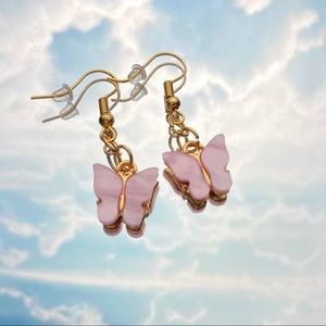 ❤️2/$10 pink marble butterfly earrings!